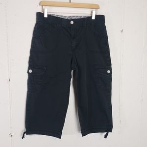 Lee 14 black cargo capris